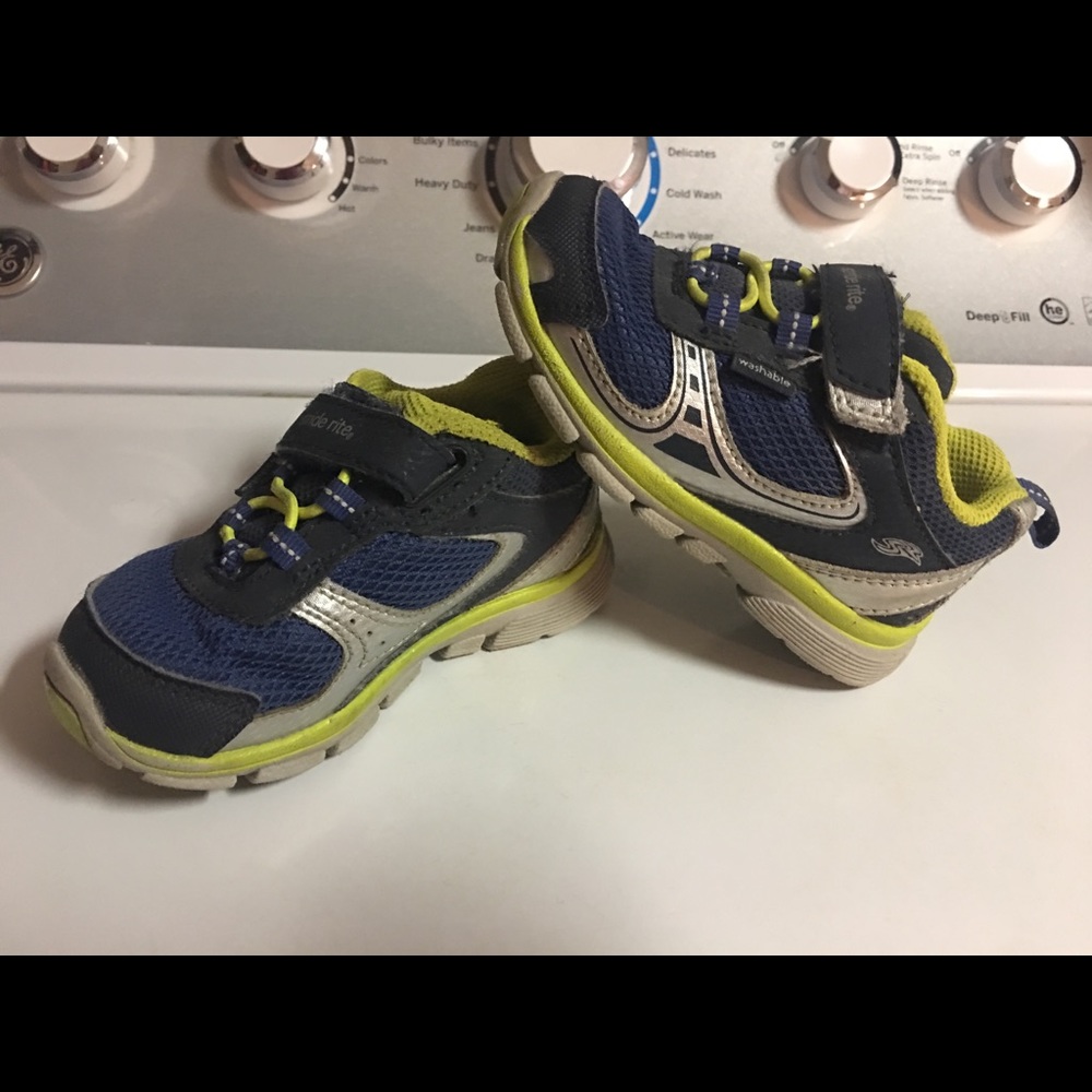 Toddler Stride Rite Shoes